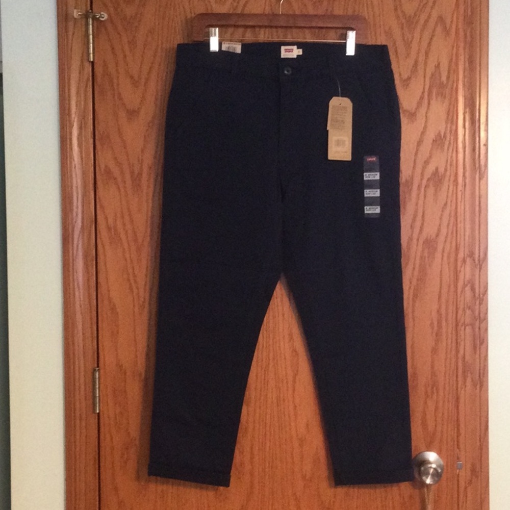 Levi’s Classic Chino Navy Pants